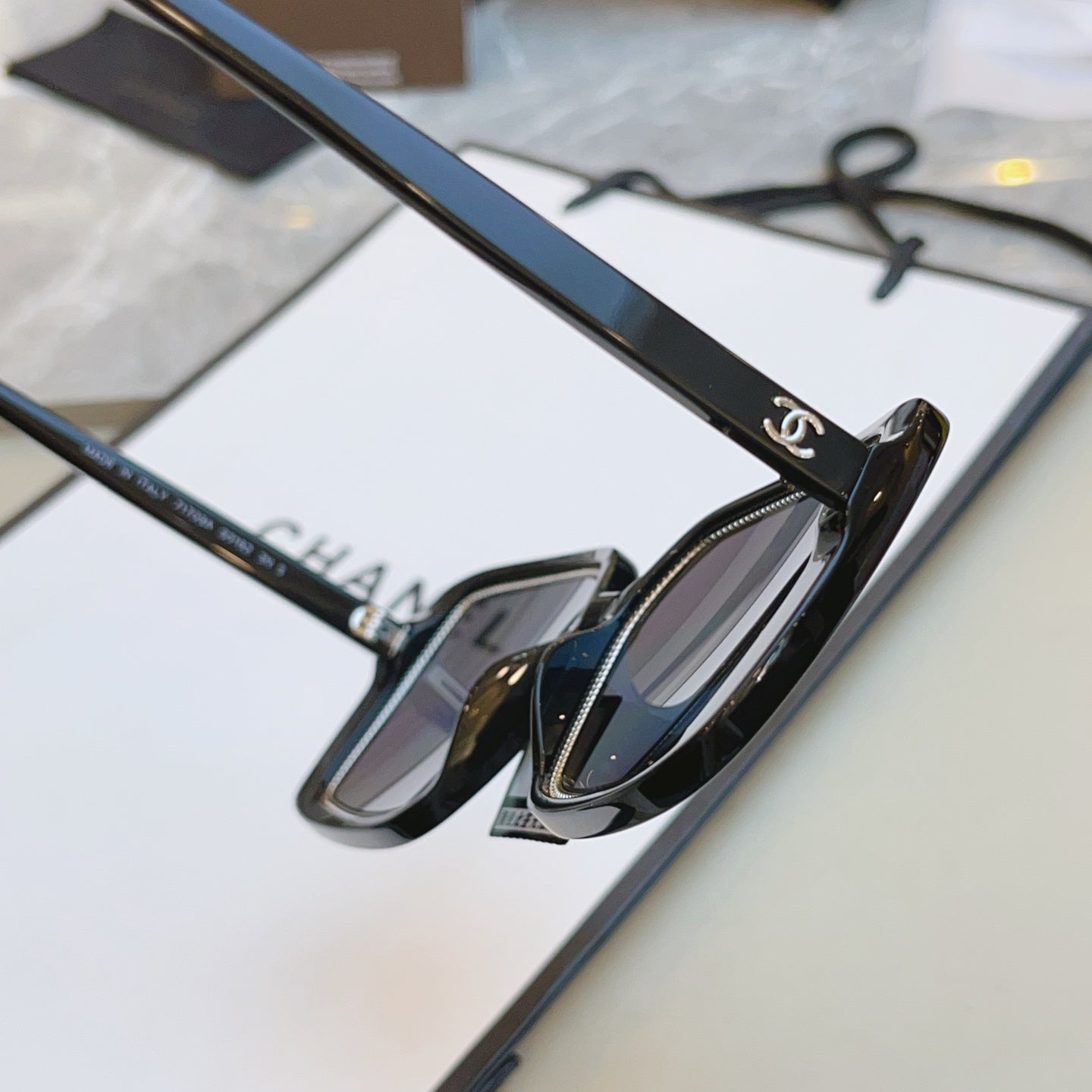 Chanel 71709A Fashion Brown Lens Sunglasses for Men & Women - 398549 - detail image 5