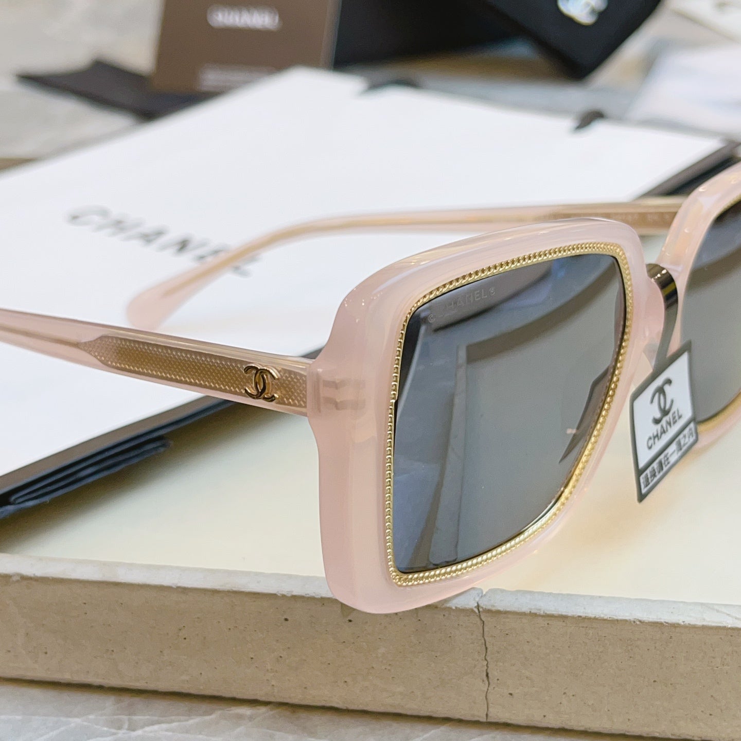 Chanel 71709A Fashion Brown Lens Sunglasses for Men & Women - detail image 7