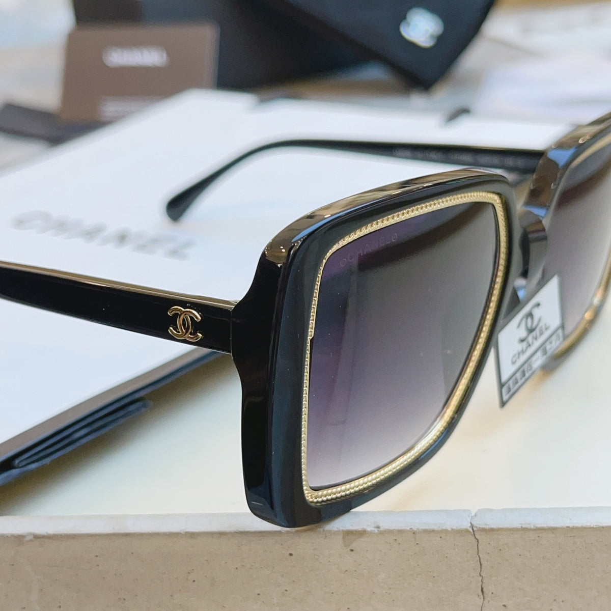 Chanel 71709A Fashion Black Lens Sunglasses for Men & Women - detail image 4