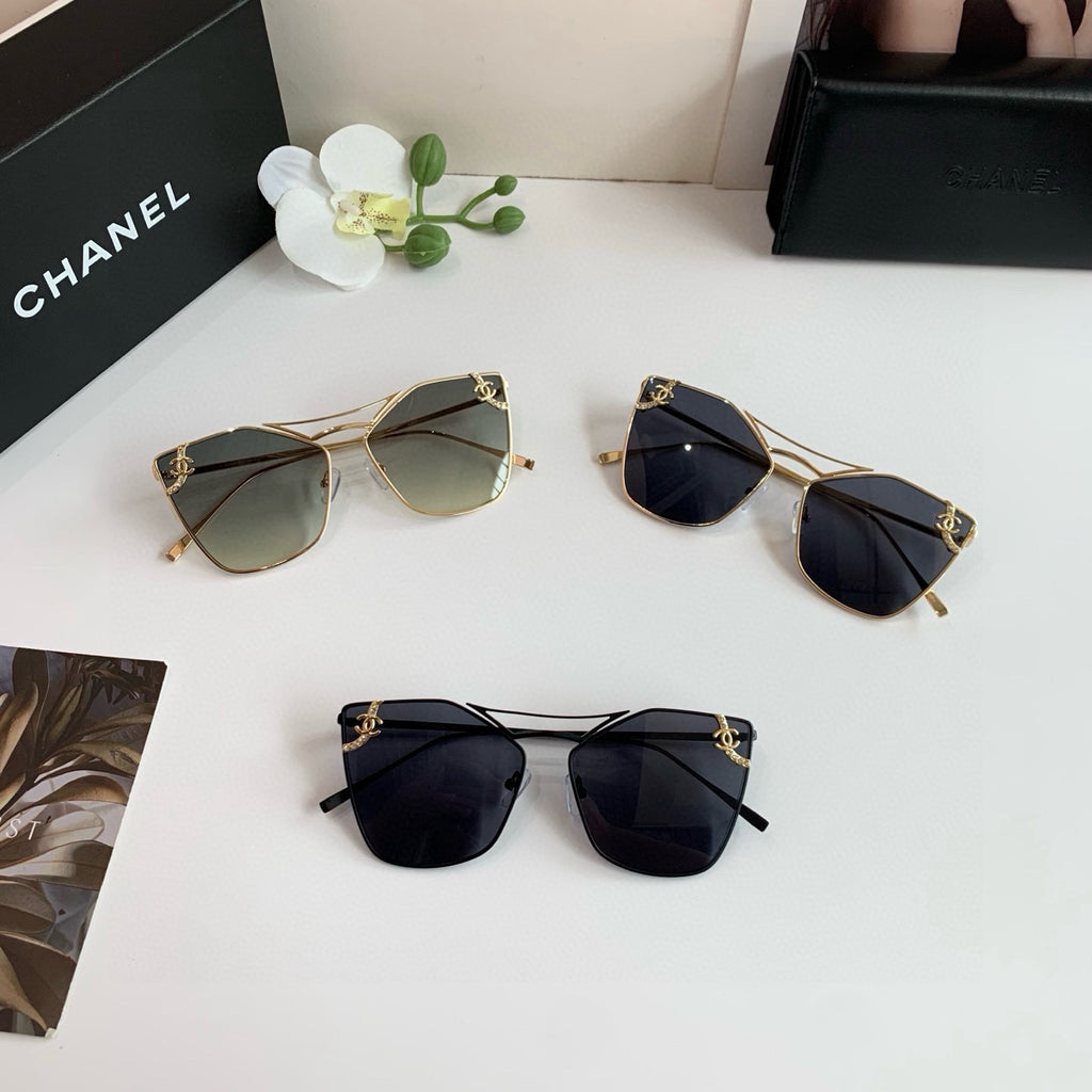 Chanel Fashion Silver Lens Sunglasses for Men & Women - 358081 - detail image 5