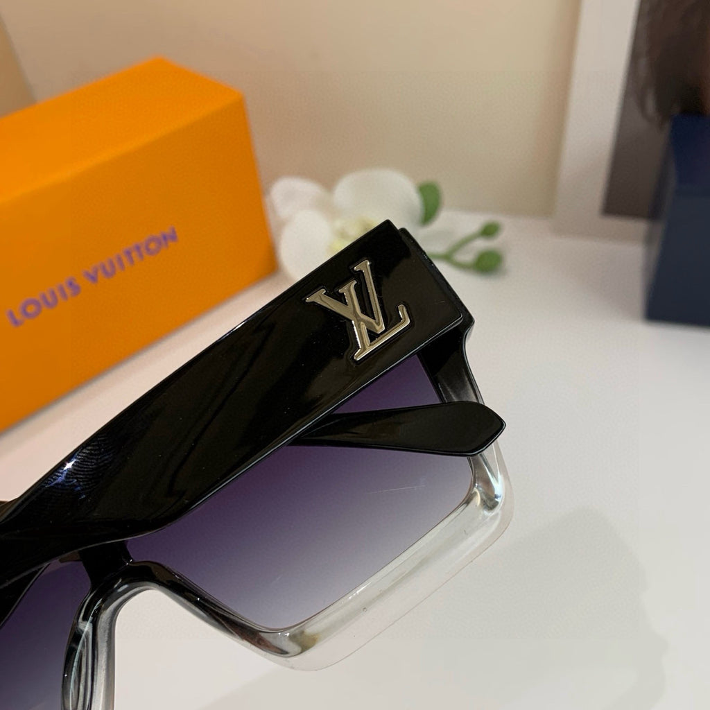Louis Vuitton Square Black Lens Sunglasses for Men & Women - 997512