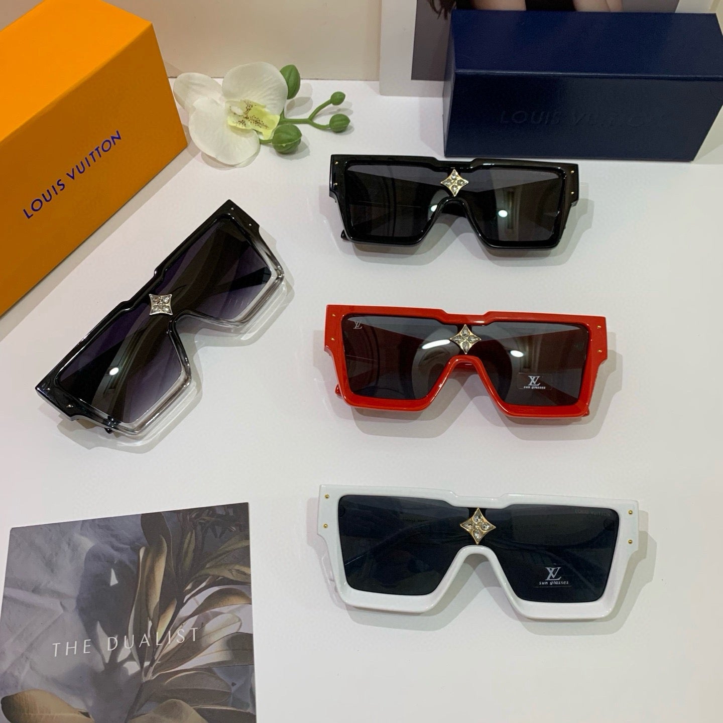 Louis Vuitton Square Red Lens Sunglasses for Men & Women - 997513 - detail image 4