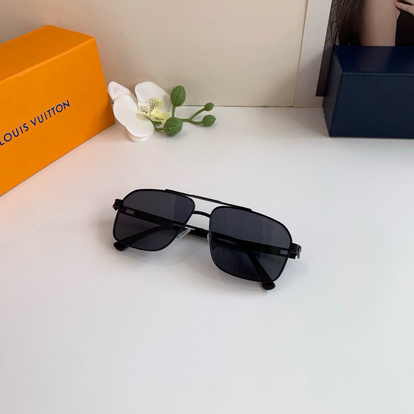 Louis Vuitton Metal Square Black Lens Sunglasses for Men & Women - 448613