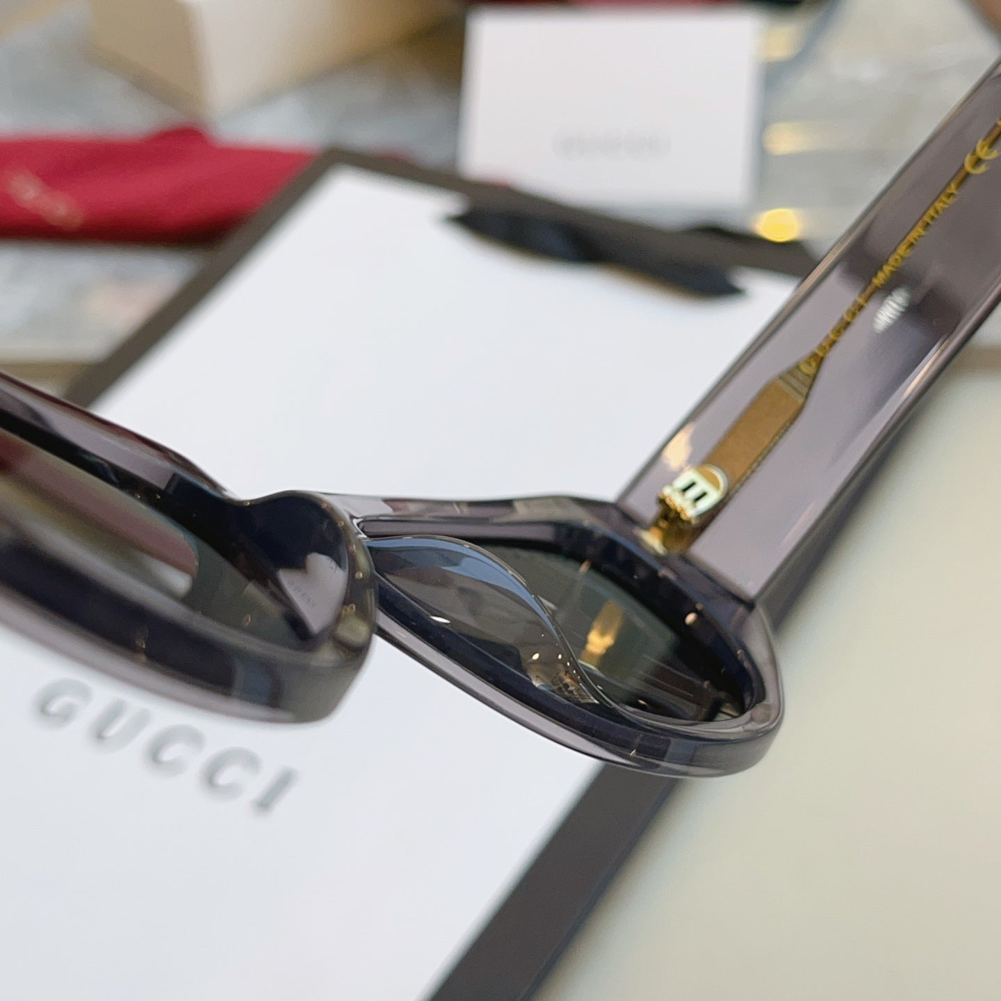 Gucci GG2044SA Fashion Red Lens Sunglasses for Men & Women - detail image 7