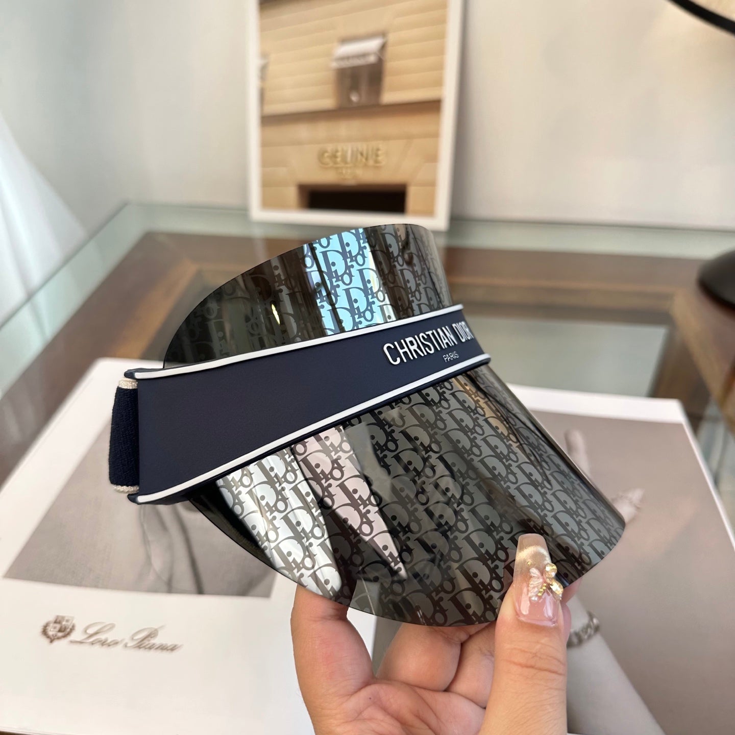 Dior Fashion Black Sun Visor for Men & Women - 132420 - detail image 2