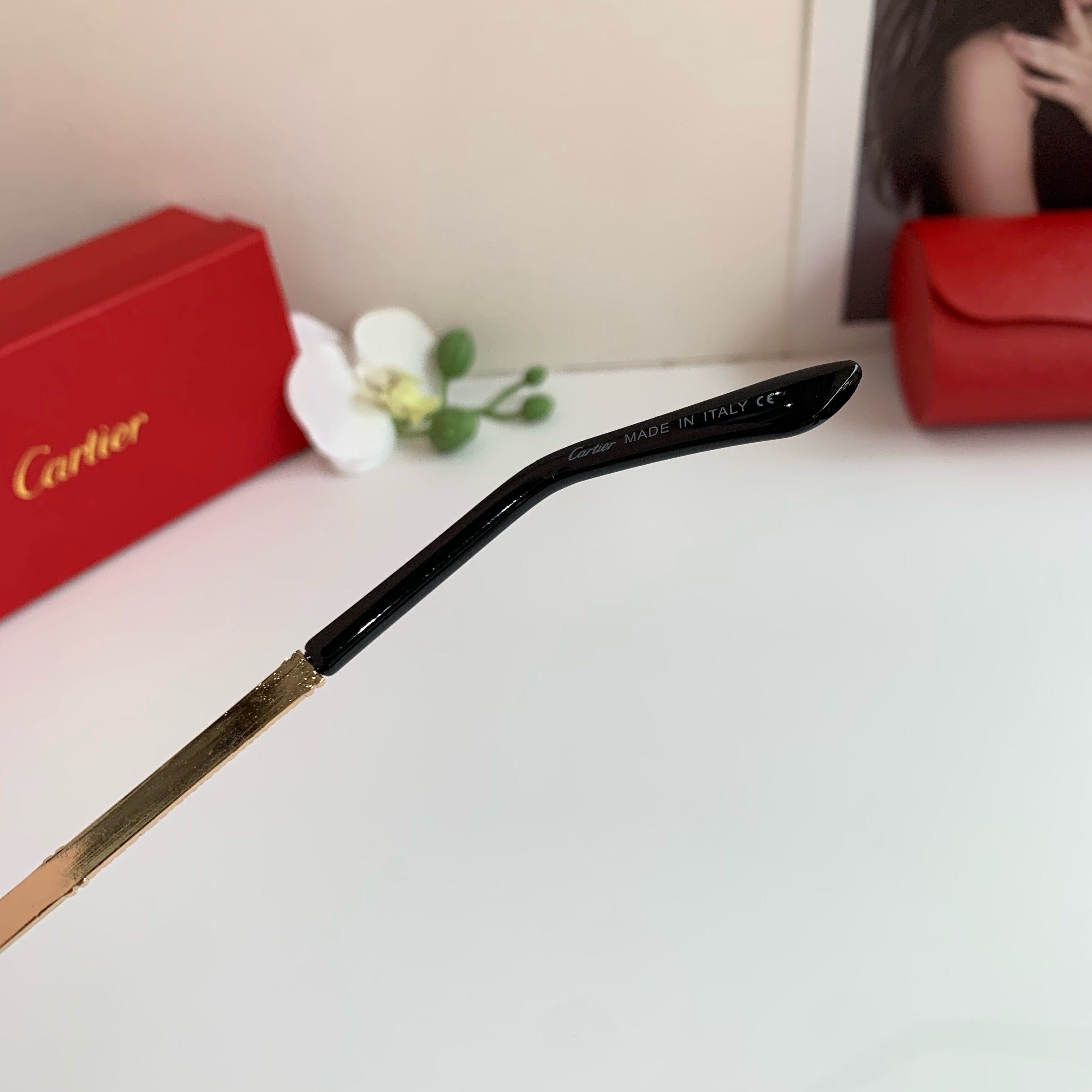 Cartier Aviator Purple Lens Sunglasses for Men & Women - 132527 - detail image 3