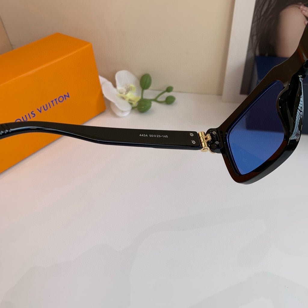 Louis Vuitton Square Blue Lens Sunglasses for Men & Women - 132151