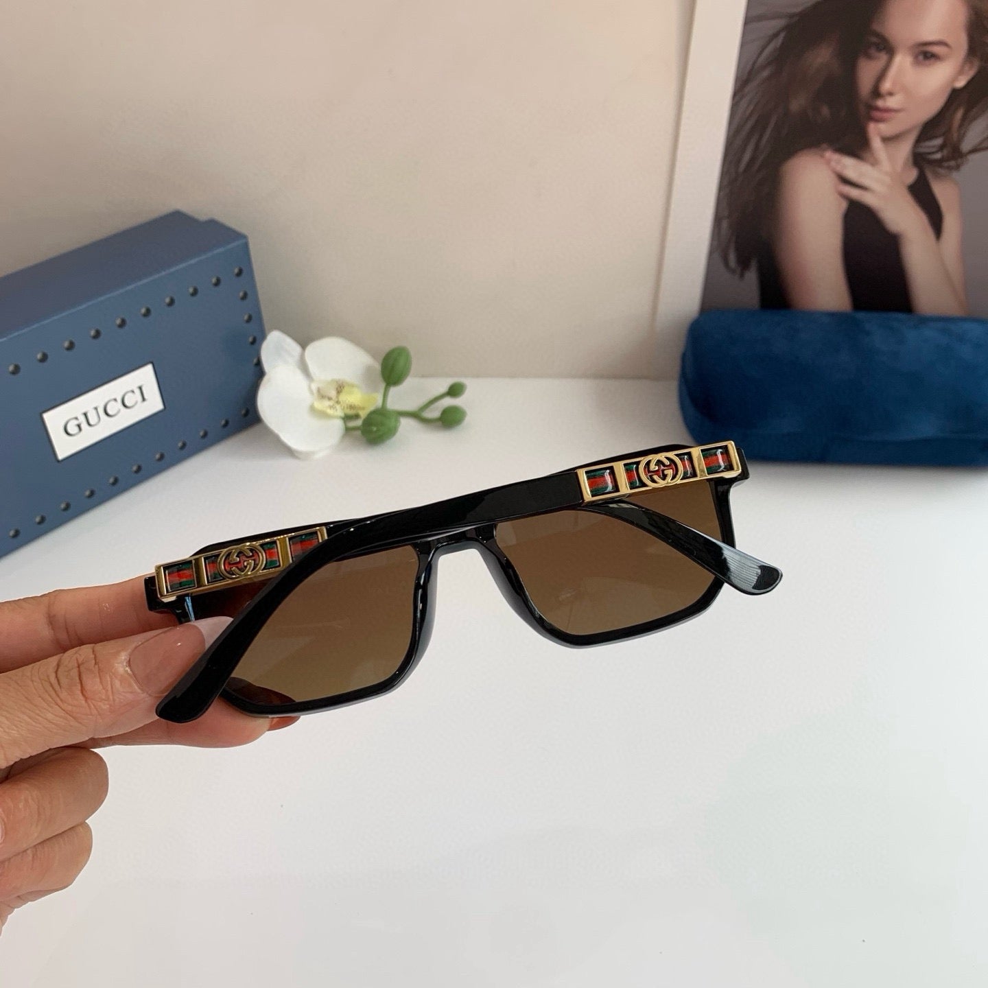 Gucci Square Blue Lens Sunglasses for Men & Women - 371471 - detail image 2
