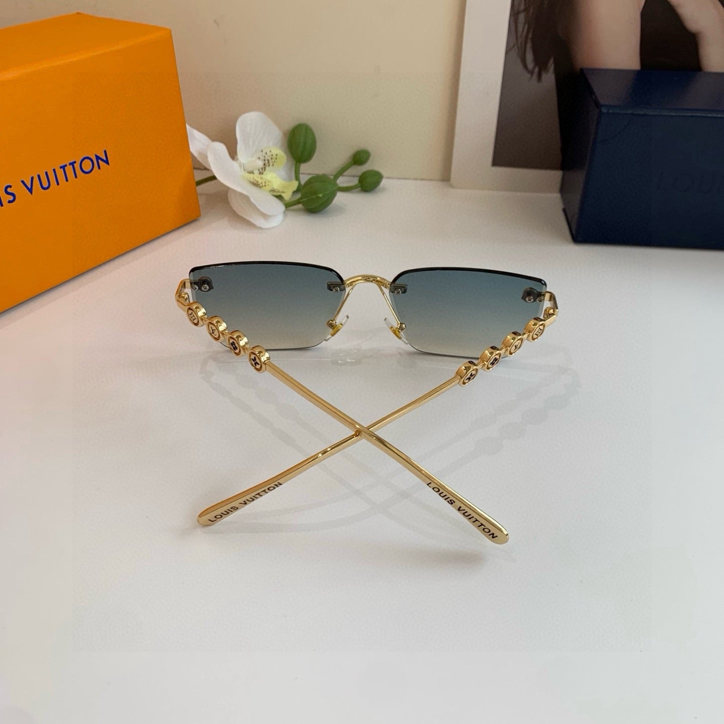 Louis Vuitton Metal Square Orange Lens Sunglasses for Men & Women - 132157 - detail image 2
