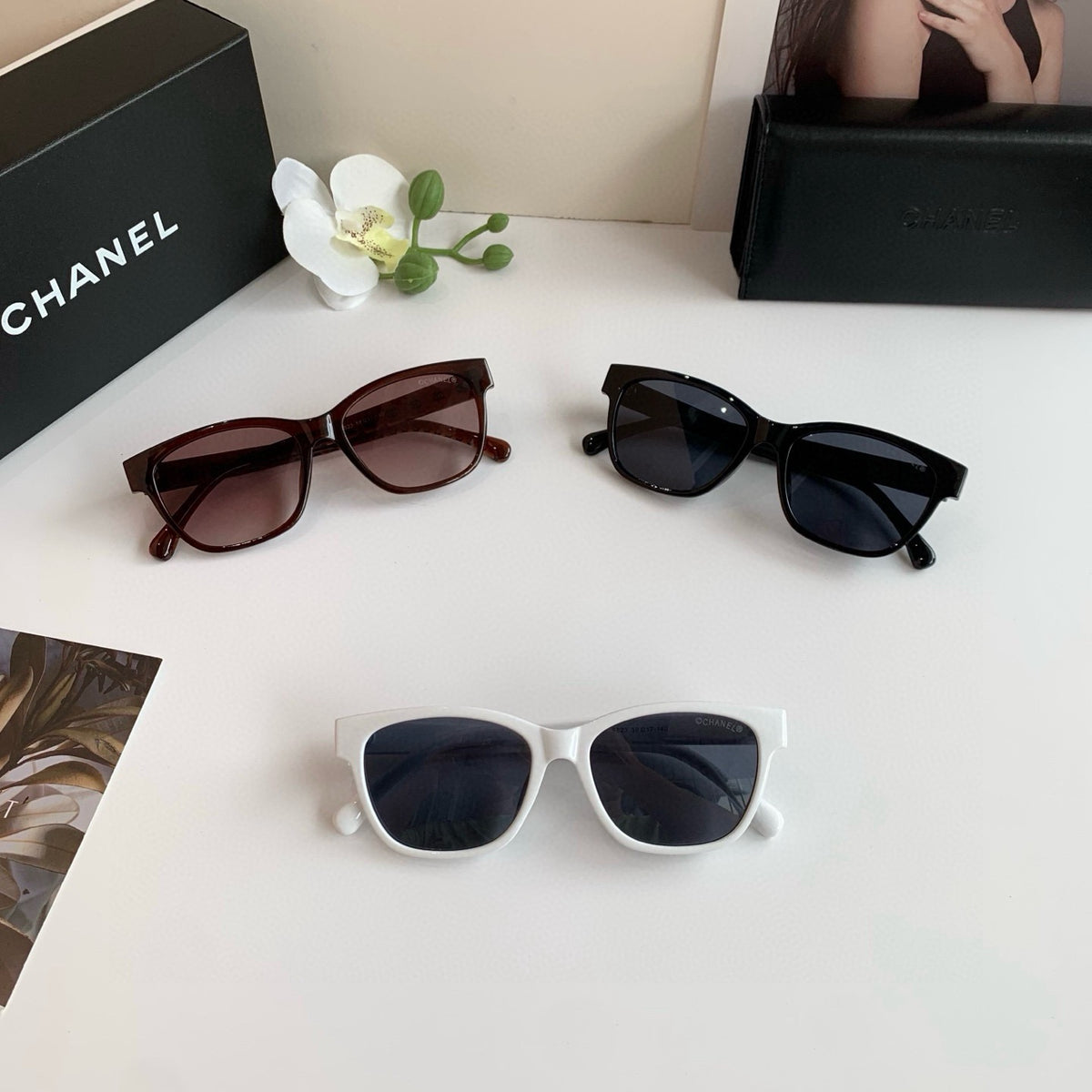 Chanel Oversized Black Lens Sunglasses for Men & Women - 132369 - detail image 3