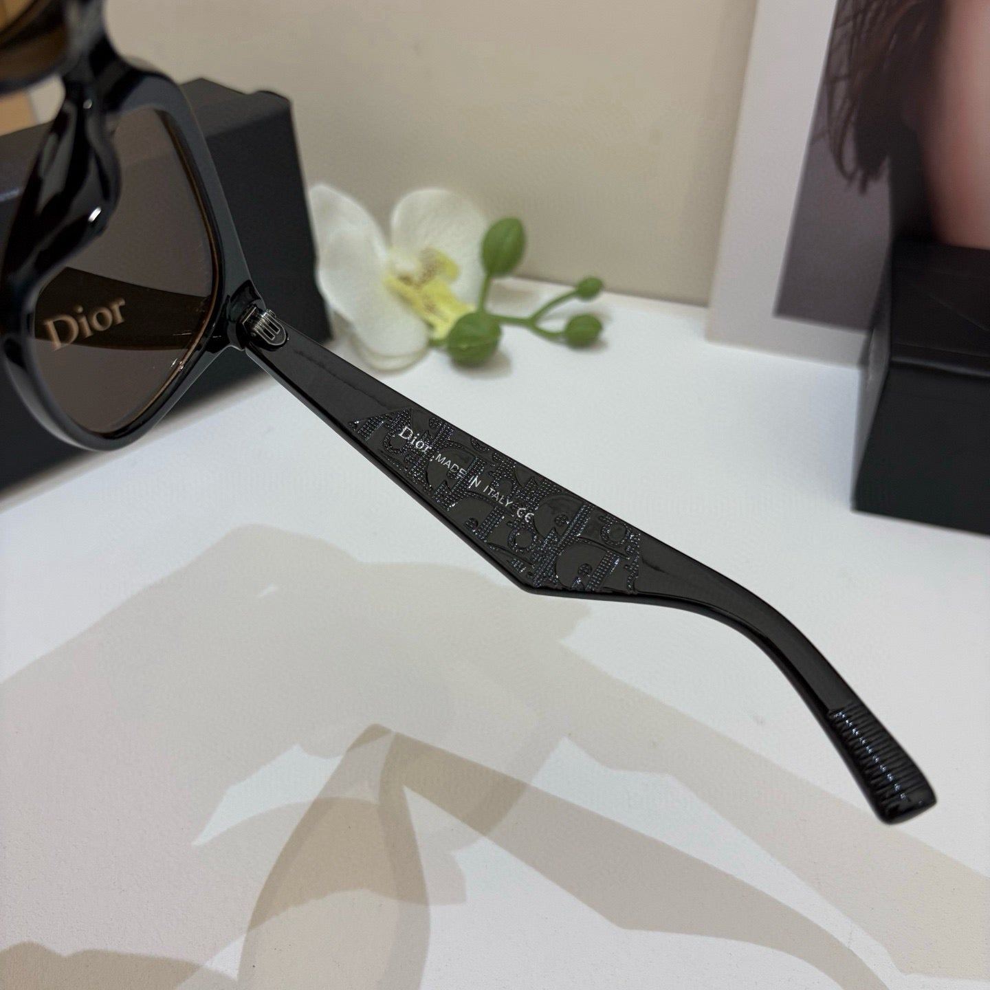 Dior Polarized Fashion Brown Lens Sunglasses for Men & Women