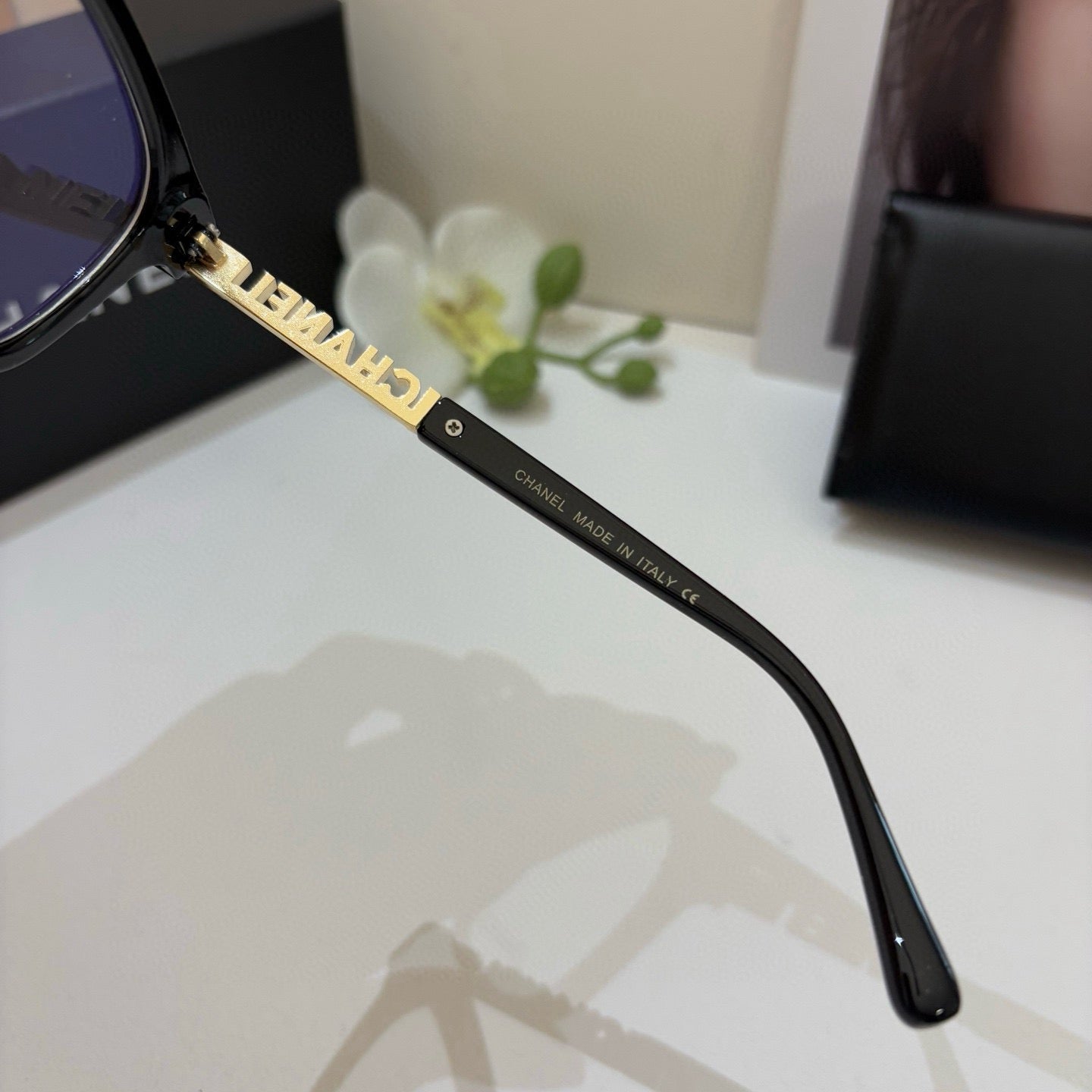 Chanel Fashion Silver Lens Sunglasses for Men & Women - 398491 - detail image 2