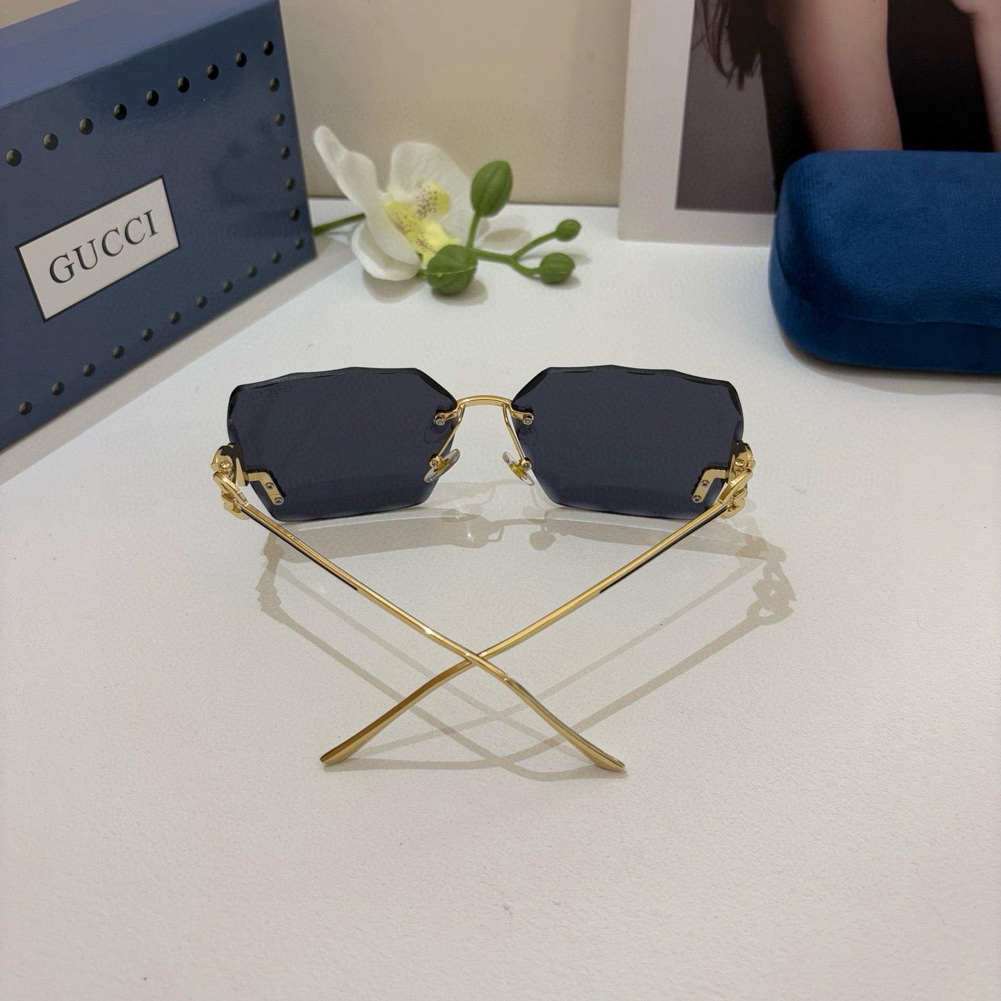 Gucci Polarized Square Black Lens Sunglasses for Men & Women - 486432 - detail image 4