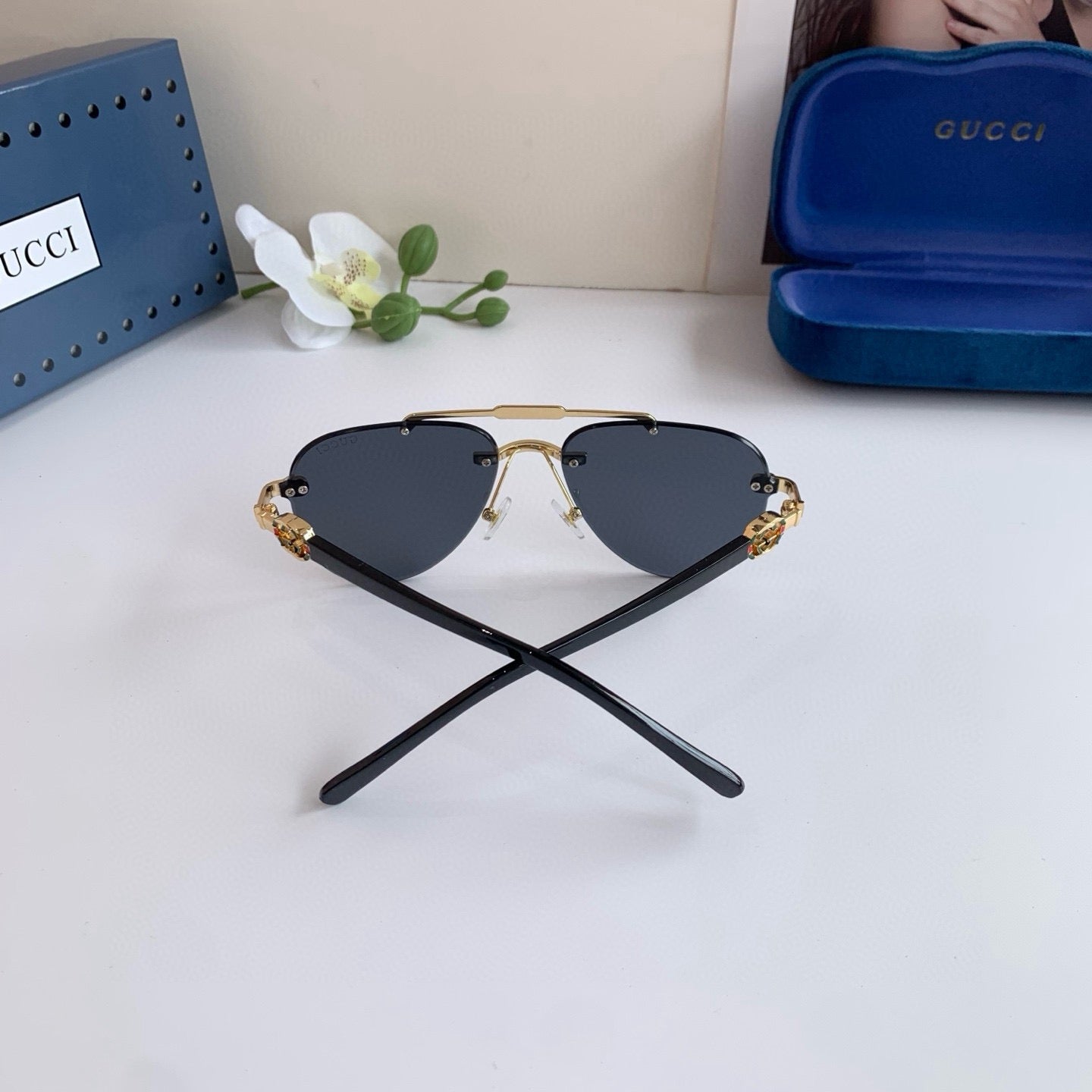 Gucci Metal Aviator Blue Lens Sunglasses for Men & Women - detail image 4