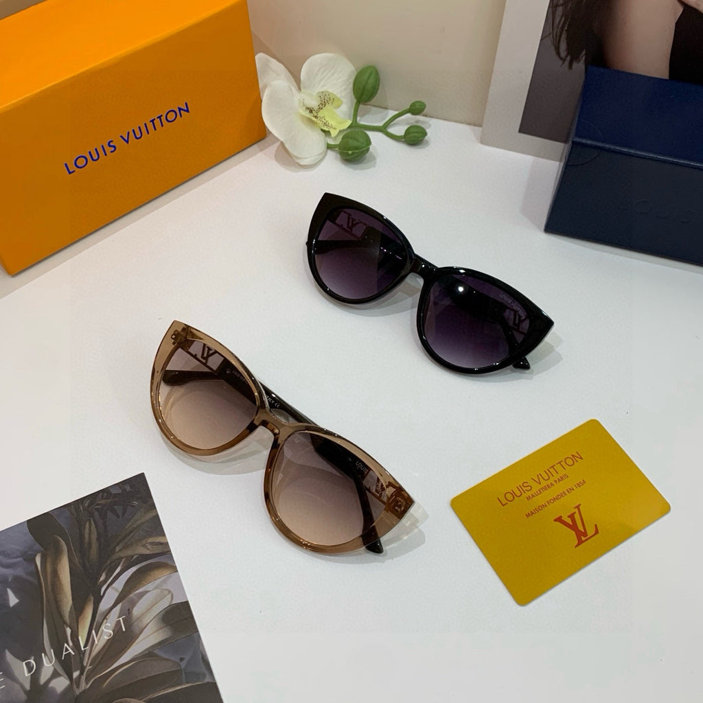 Louis Vuitton Cat-Eye Black Lens Sunglasses for Men & Women - 158092 - detail image 2