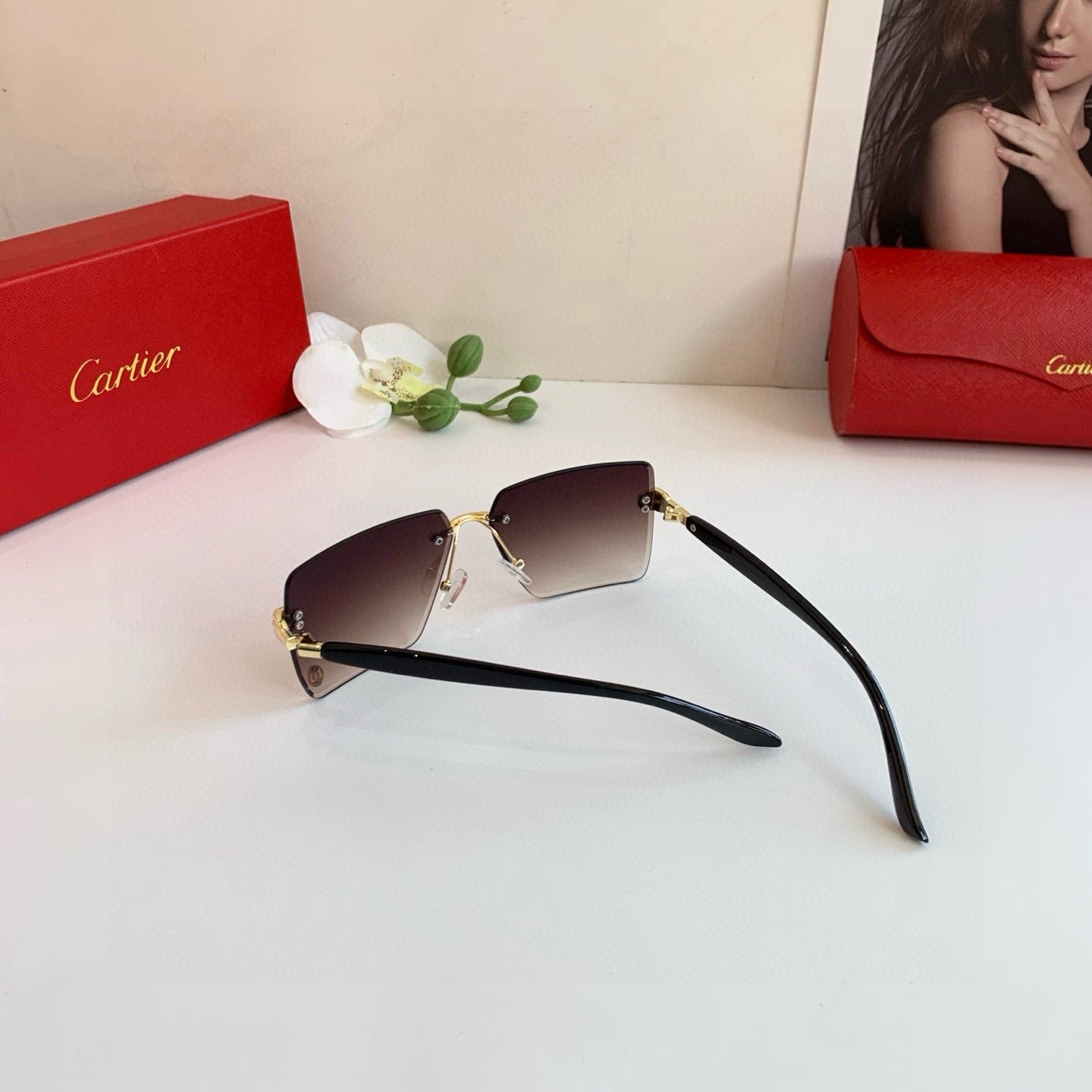 Cartier Lightweight Rimless Red Lens Sunglasses for Men & Women - 158487 - detail image 2