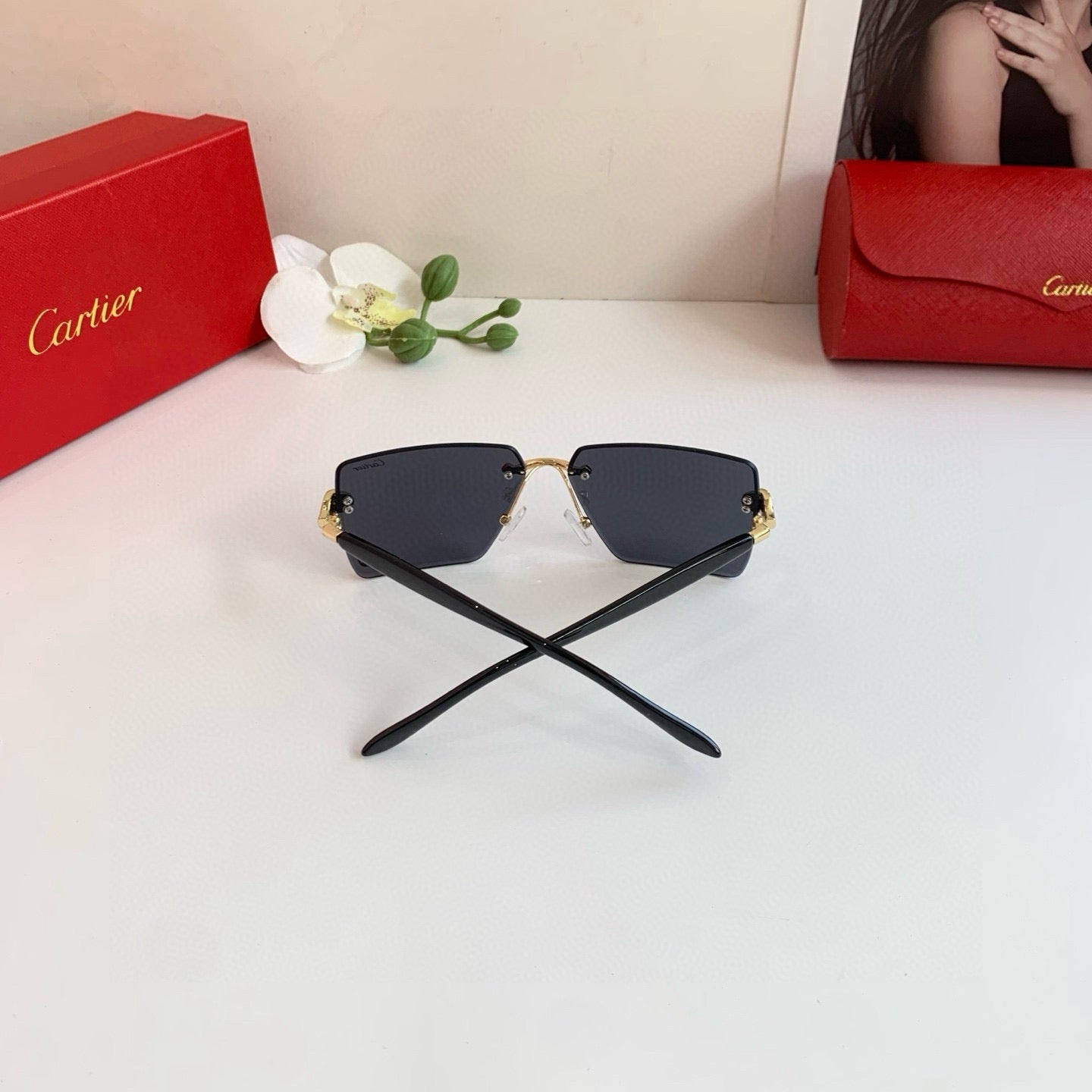 Cartier Lightweight Rimless Silver Lens Sunglasses for Men & Women - 158489 - detail image 2