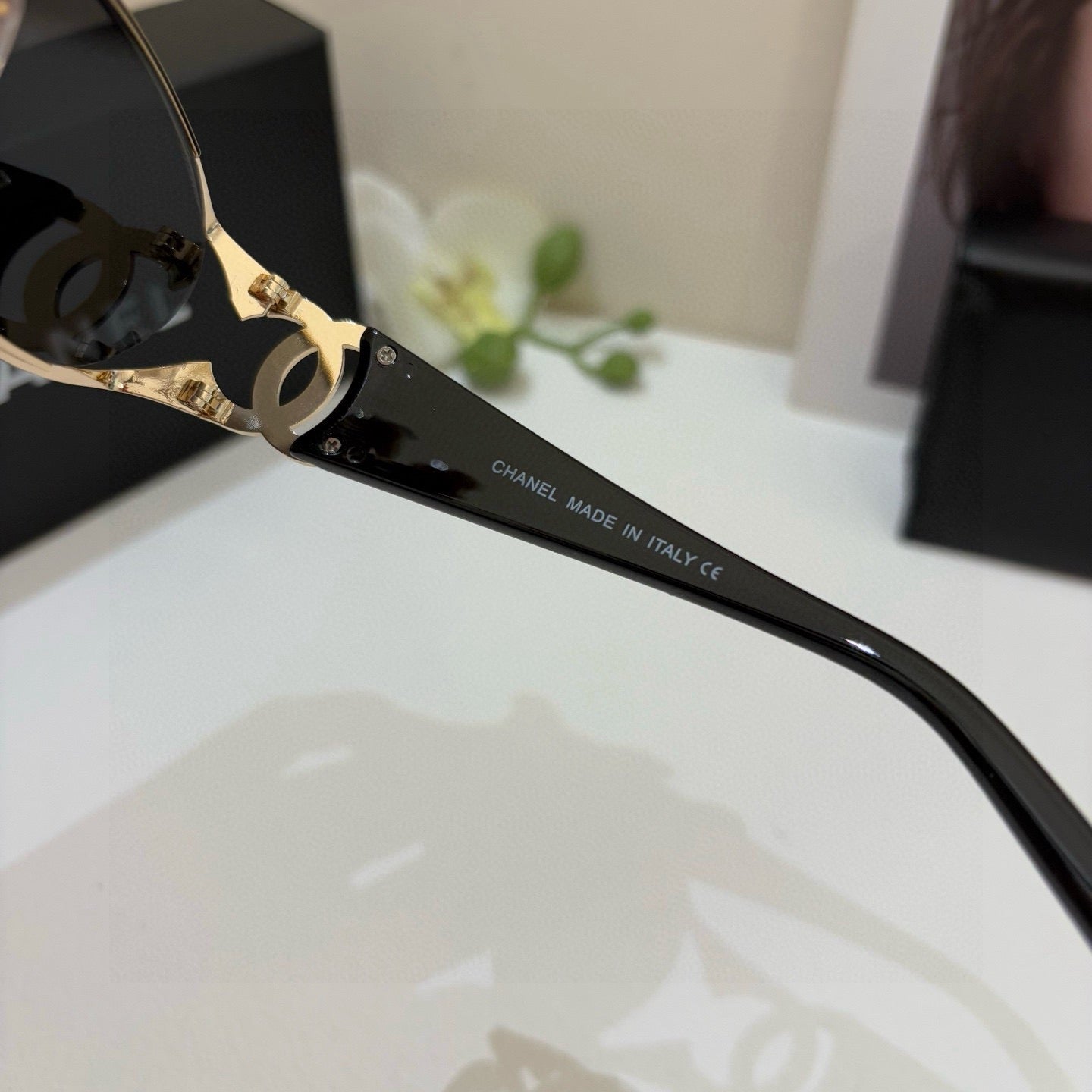Chanel Cat-Eye Silver Lens Sunglasses for Men & Women - 415279
