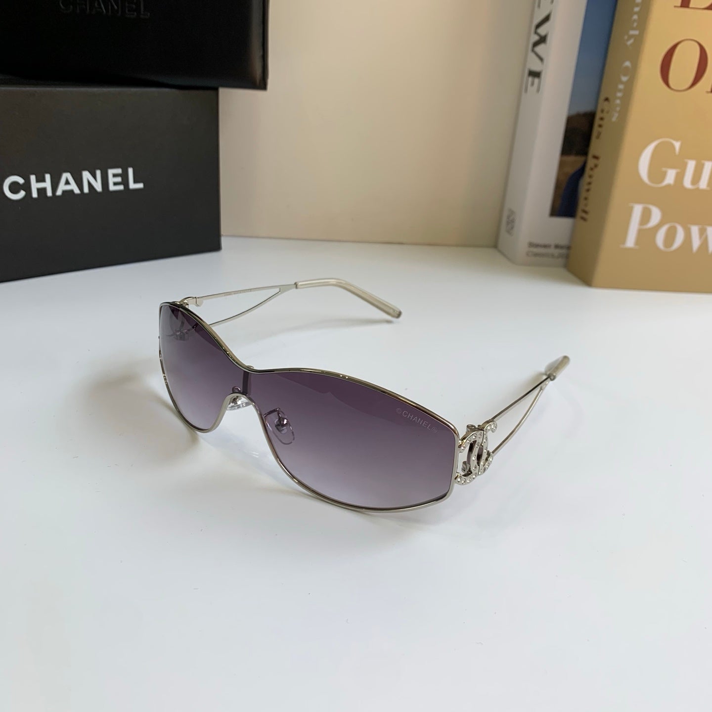 Chanel Fashion Silver Lens Sunglasses for Men & Women - 415284 - detail image 2