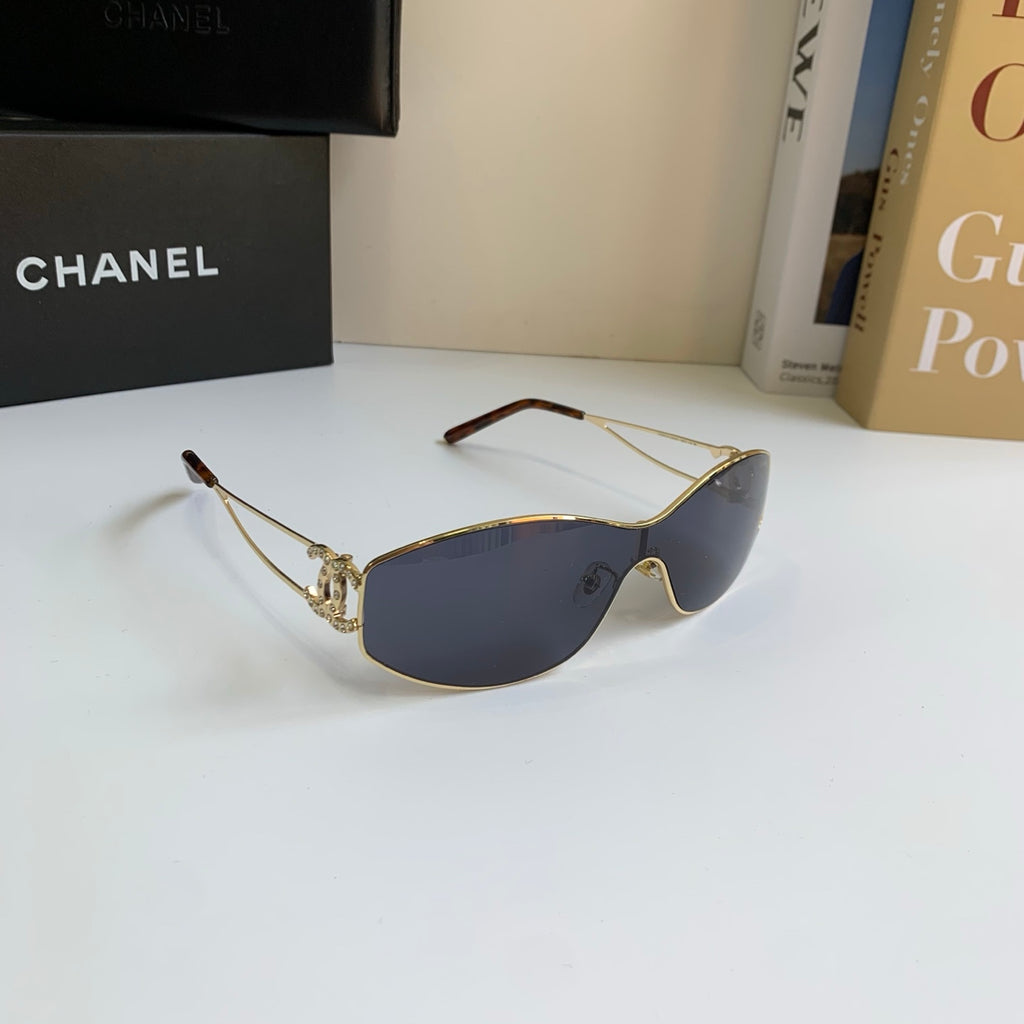 Chanel Fashion Silver Lens Sunglasses for Men & Women - 415285