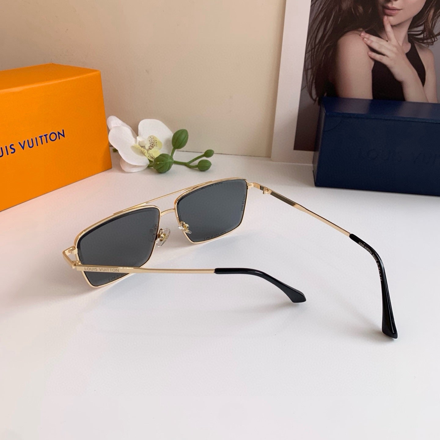Louis Vuitton Metal Square Gray Lens Sunglasses for Men & Women - 158114 - detail image 2