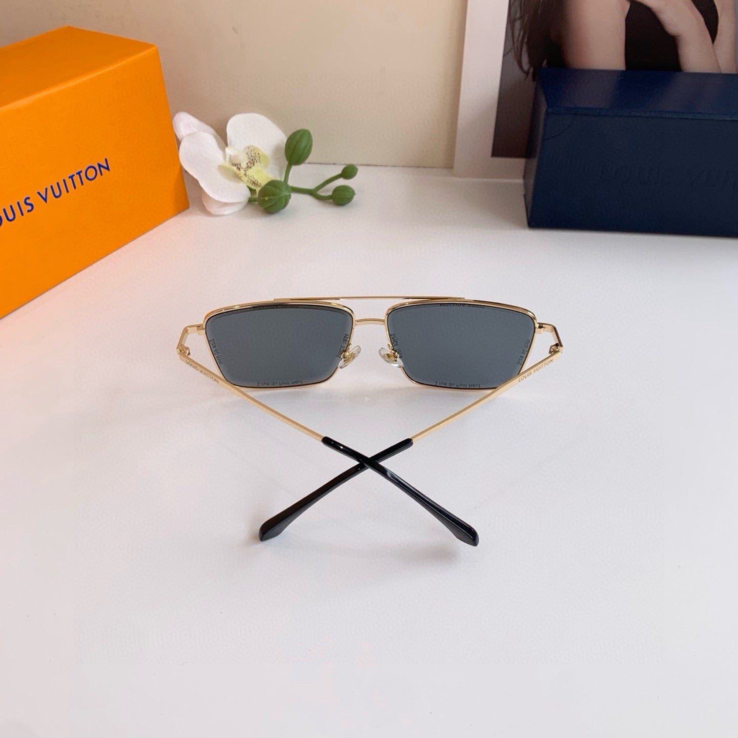 Louis Vuitton Metal Square Gray Lens Sunglasses for Men & Women - 158114 - detail image 3