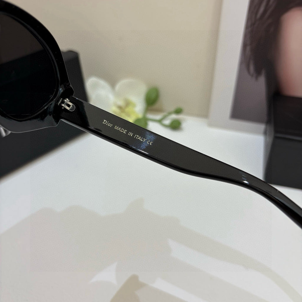 Dior Fashion Black Lens Sunglasses for Men & Women - 415406