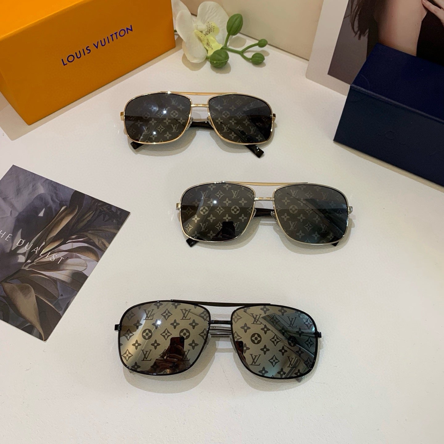 Louis Vuitton Aviator Black Lens Sunglasses for Men & Women - 158121 - detail image 4