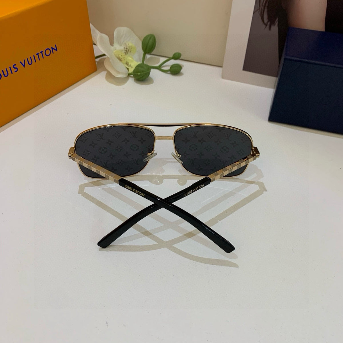 Louis Vuitton Aviator Silver Lens Sunglasses for Men & Women