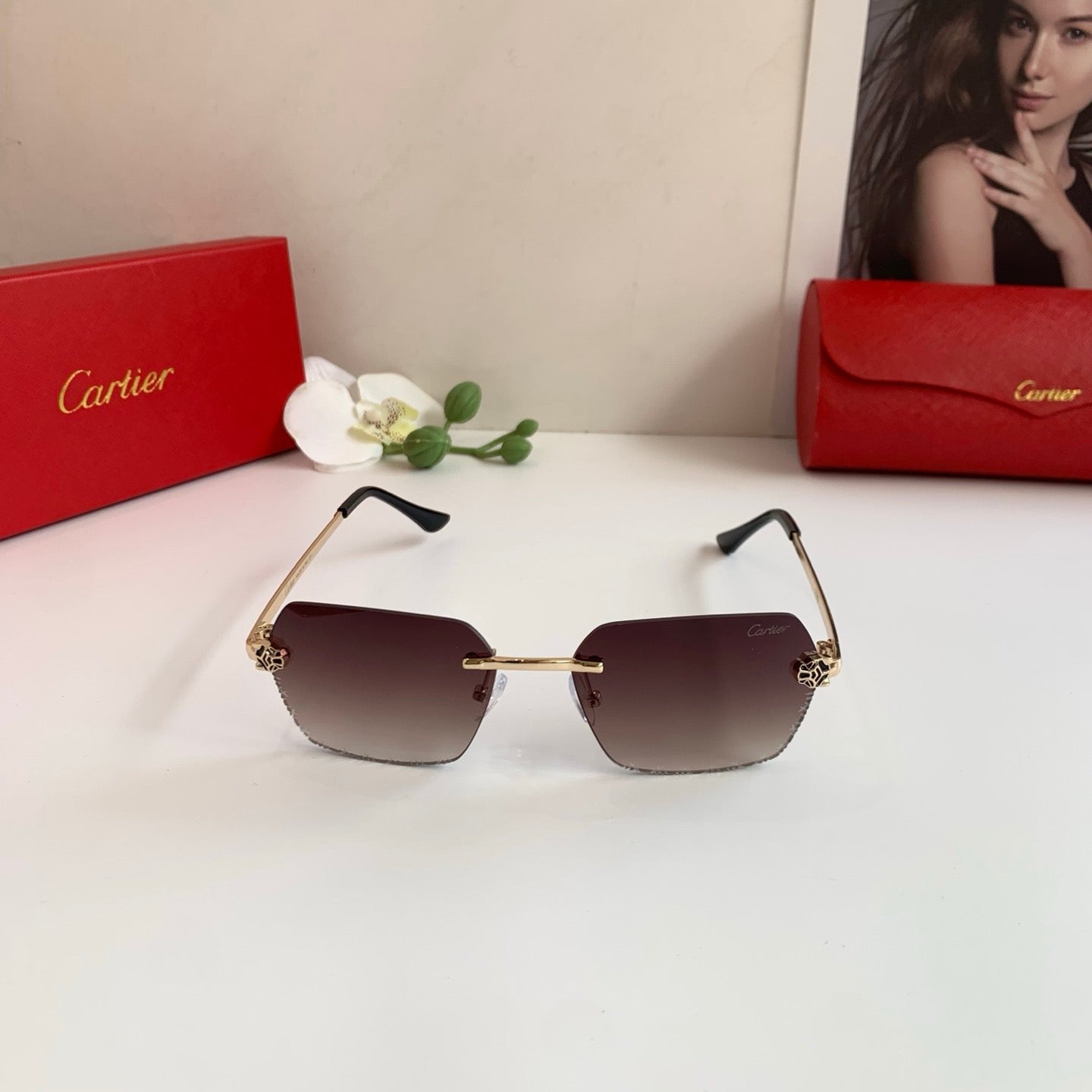 Cartier Lightweight Rimless Red Lens Sunglasses for Men & Women - 158522 - detail image 3