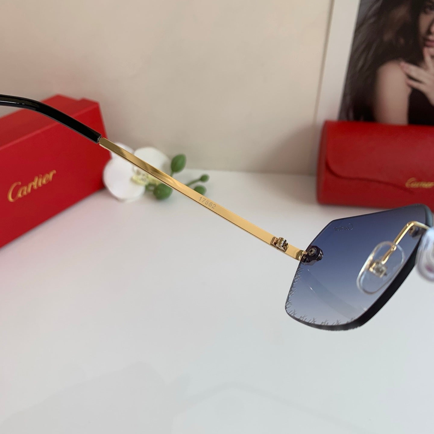 Cartier Lightweight Rimless Blue Lens Sunglasses for Men & Women - 158523 - detail image 5