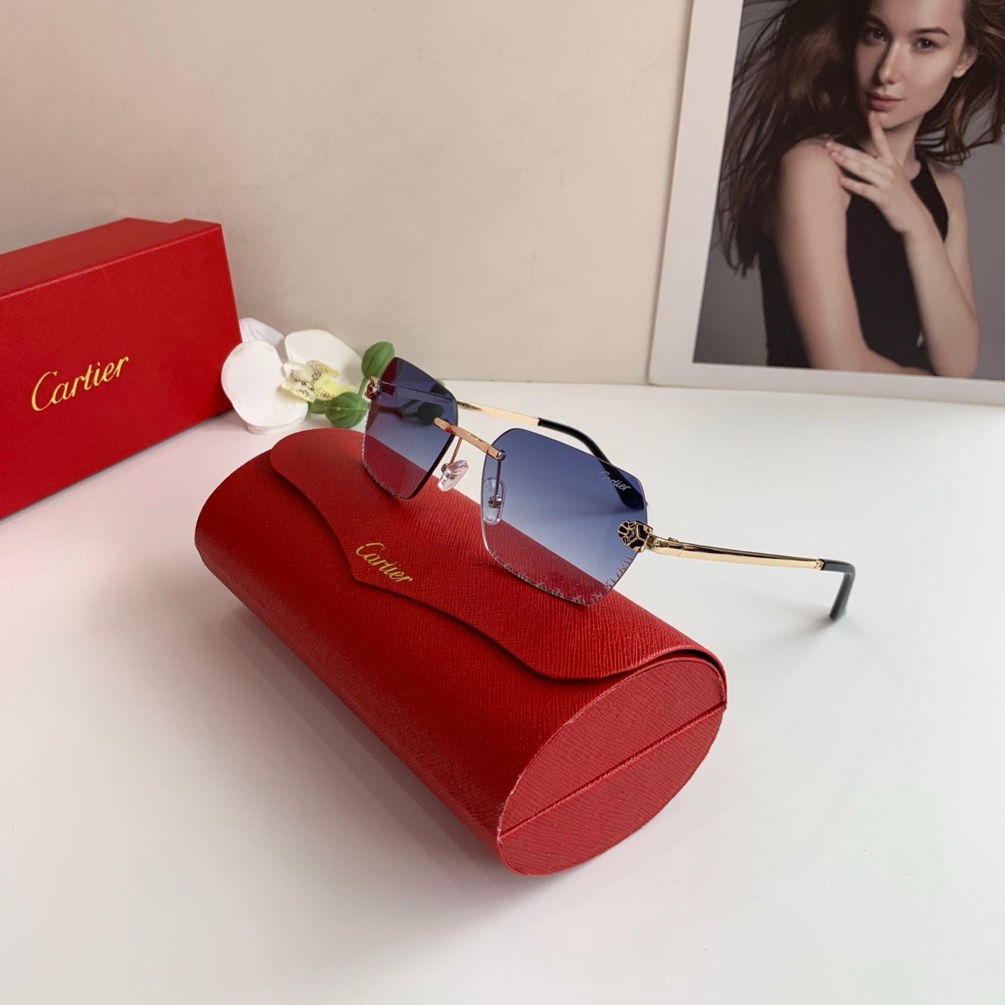 Cartier Lightweight Rimless Blue Lens Sunglasses for Men & Women - 158523 - detail image 3