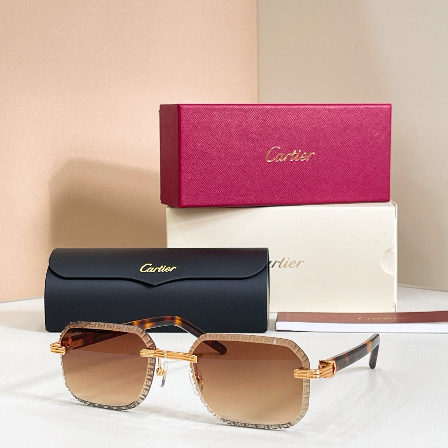 Cartier CT0782S Photochromic Fashion Black Lens Sunglasses for Men & Women - detail image 8