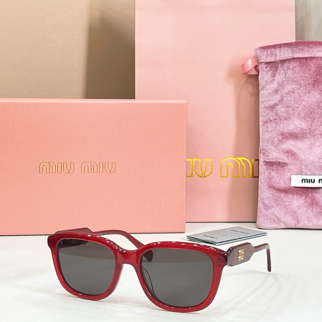 Miu Miu 02ZV-F Fashion Pink Lens Sunglasses for Men & Women - detail image 7