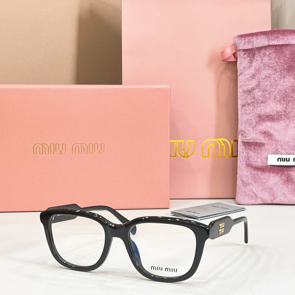 Miu Miu 02ZV-F Fashion Pink Lens Sunglasses for Men & Women - detail image 3