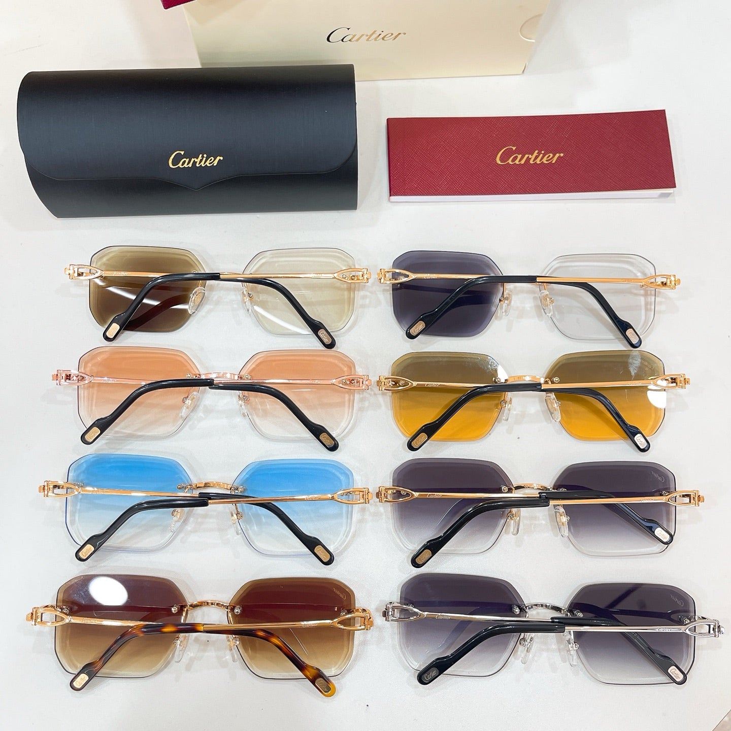Cartier CT01832O Photochromic Fashion Gold Lens Sunglasses for Men & Women - detail image 2