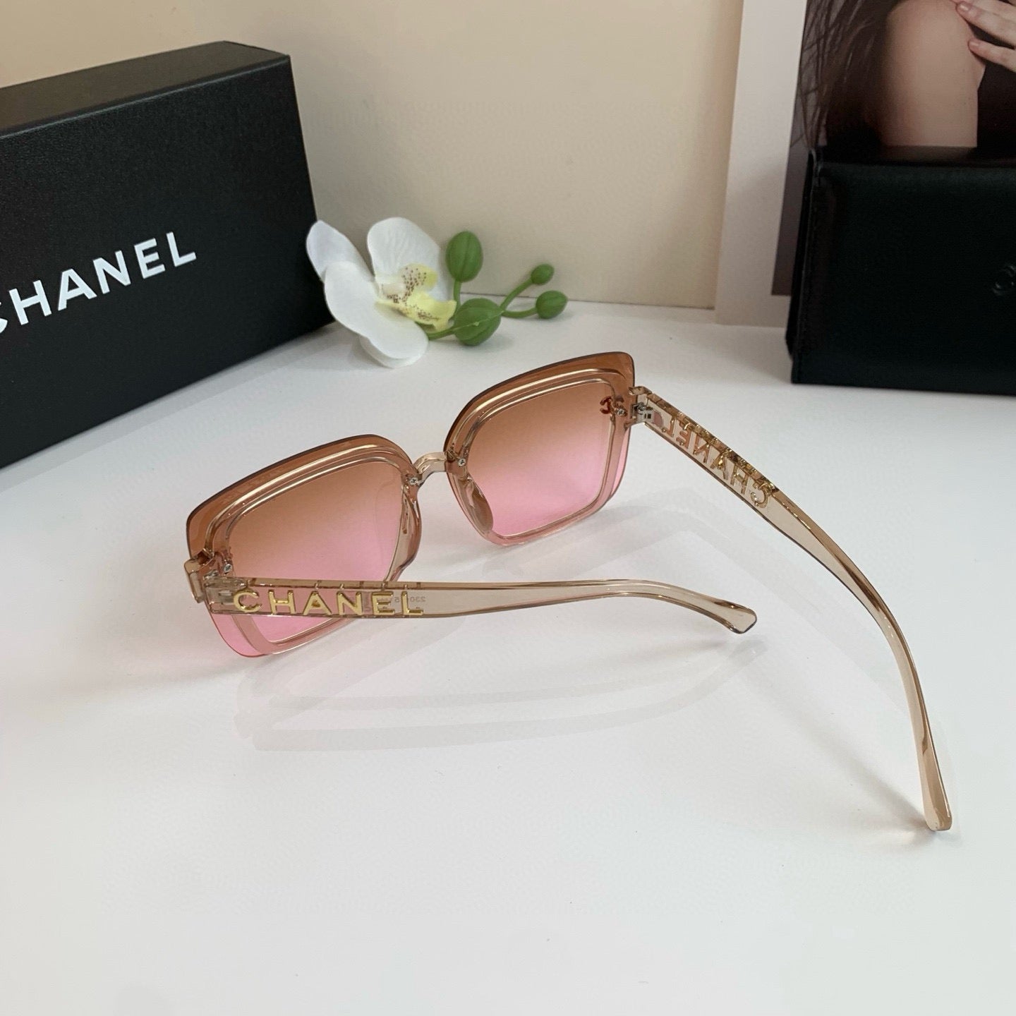 Chanel Square Gold Lens Sunglasses for Men & Women - 357992 - detail image 2