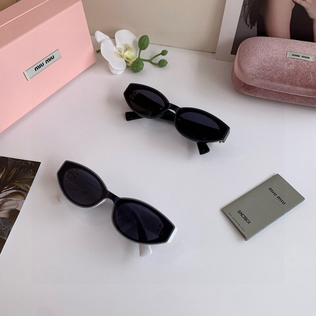 Miu Miu Square Black Lens Sunglasses for Men & Women - 449688 - detail image 4