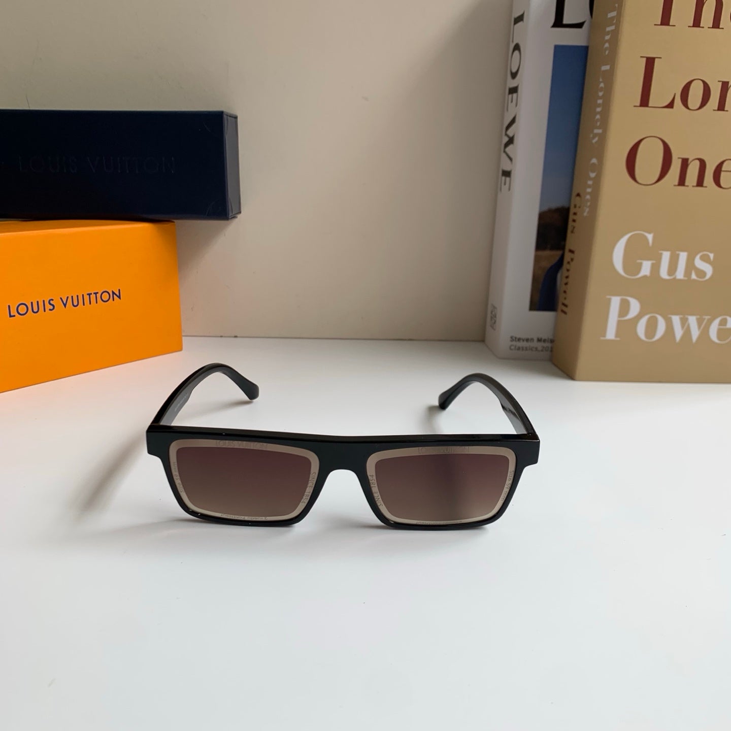 Louis Vuitton Square Gray Lens Sunglasses for Men & Women - 464765 - detail image 3