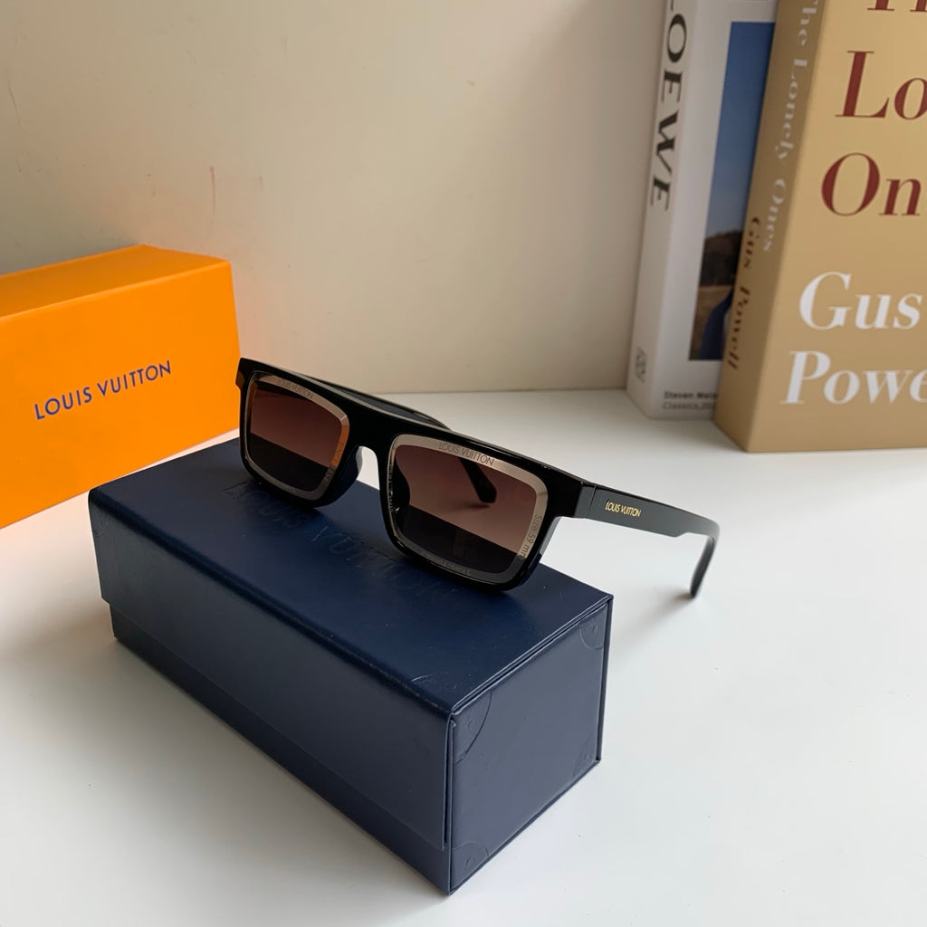 Louis Vuitton Square Gray Lens Sunglasses for Men & Women - 132198 - detail image 5