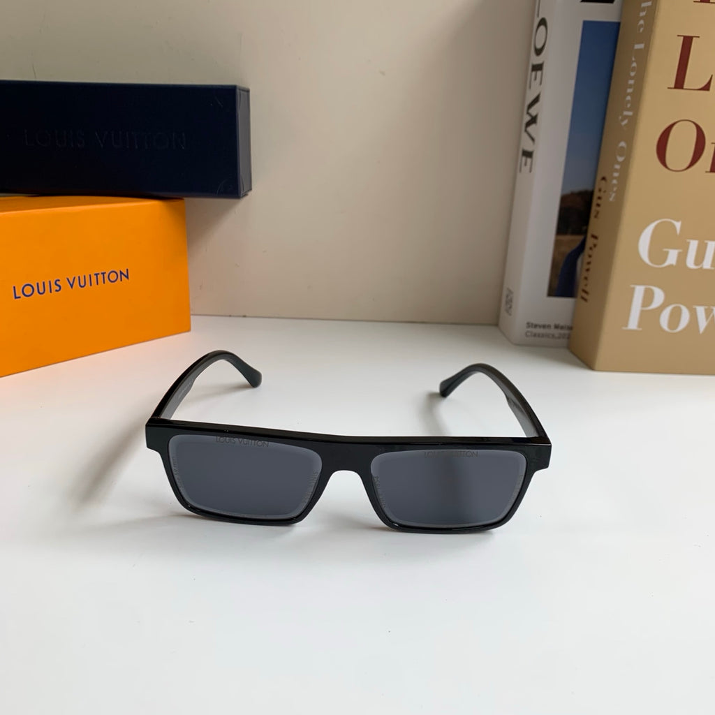 Louis Vuitton Square Gray Lens Sunglasses for Men & Women - 132199 - detail image 5