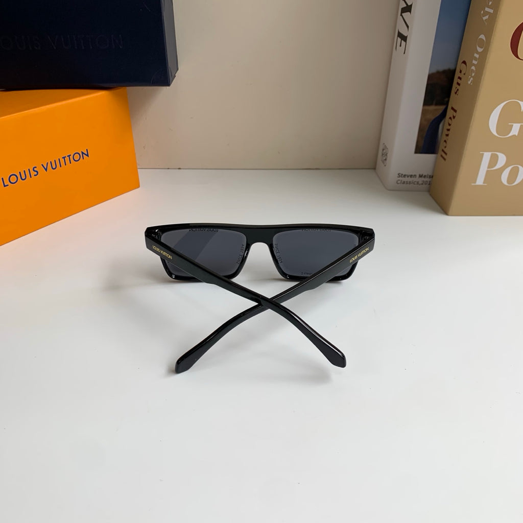 Louis Vuitton Square Gray Lens Sunglasses for Men & Women - 464766 - detail image 9