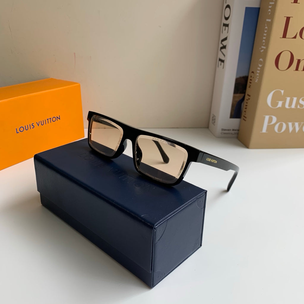 Louis Vuitton Square Silver Lens Sunglasses for Men & Women - 132200 - detail image 3