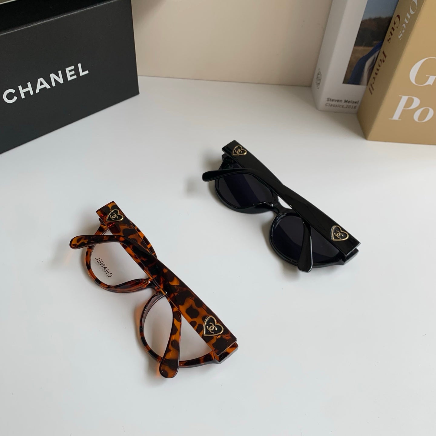 Chanel Fashion Black Lens Sunglasses for Men & Women - 398575 - detail image 11