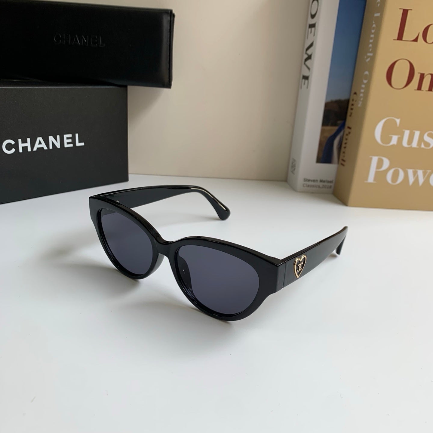 Chanel Fashion Black Lens Sunglasses for Men & Women - 398575 - detail image 2