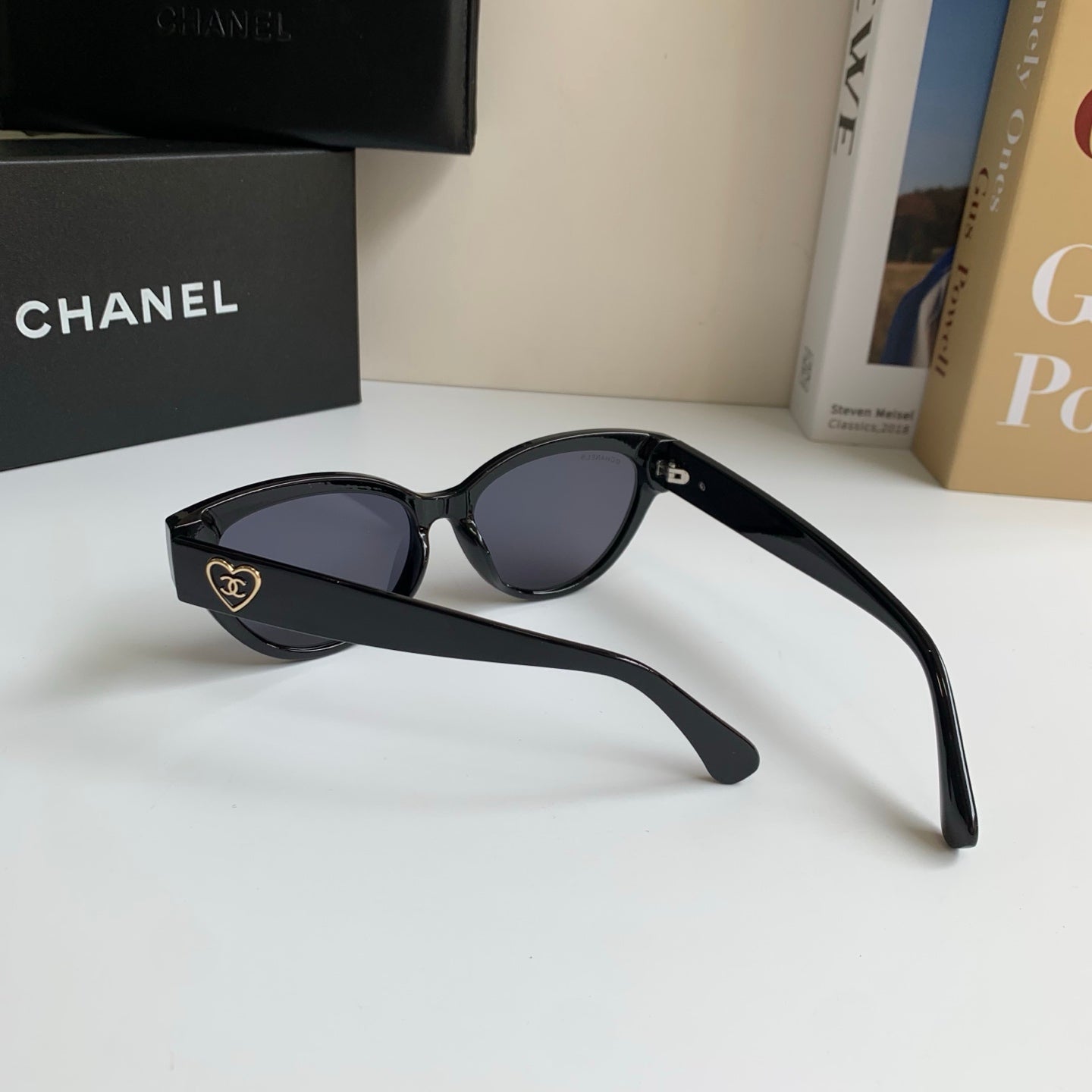 Chanel Fashion Black Lens Sunglasses for Men & Women - 398575 - detail image 8
