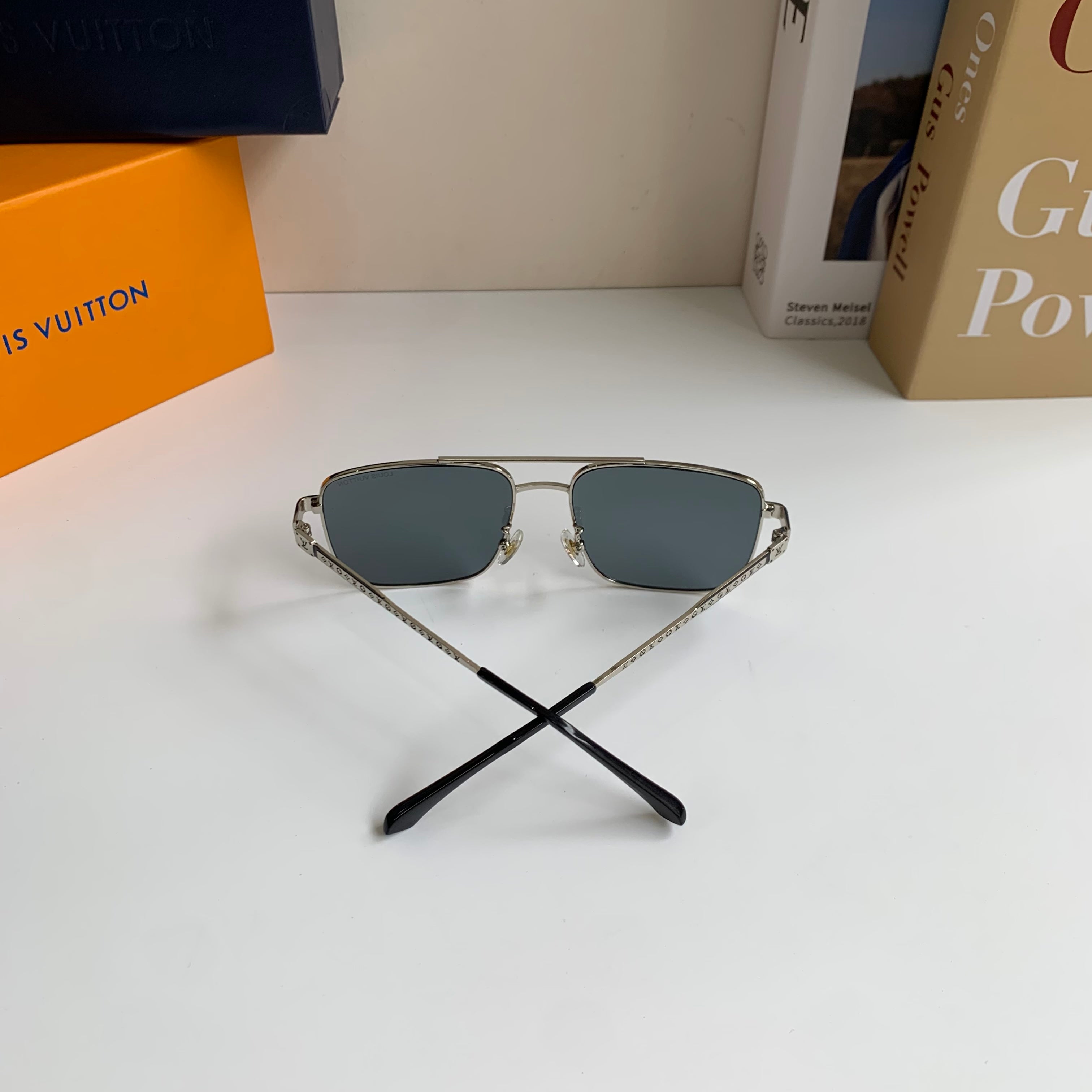 Louis Vuitton Metal Square Silver Lens Sunglasses for Men & Women - 398240 - detail image 8