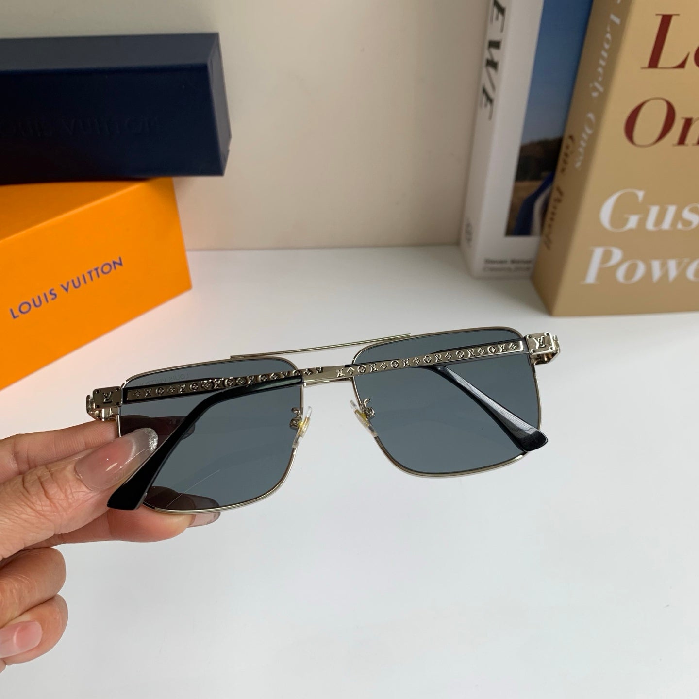 Louis Vuitton Metal Square Silver Lens Sunglasses for Men & Women - 398240 - detail image 6