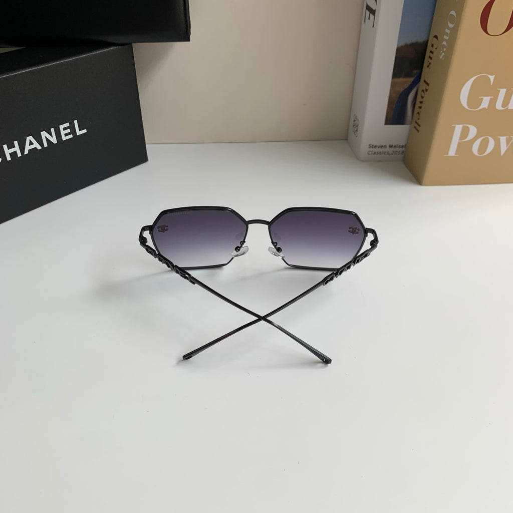 Chanel Metal Fashion Silver Lens Sunglasses for Men & Women - 493515 - detail image 8