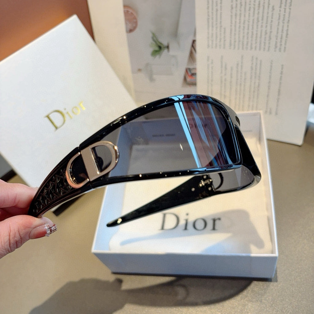 Dior Fashion Blue Lens Sunglasses for Men & Women - 371905 - detail image 3